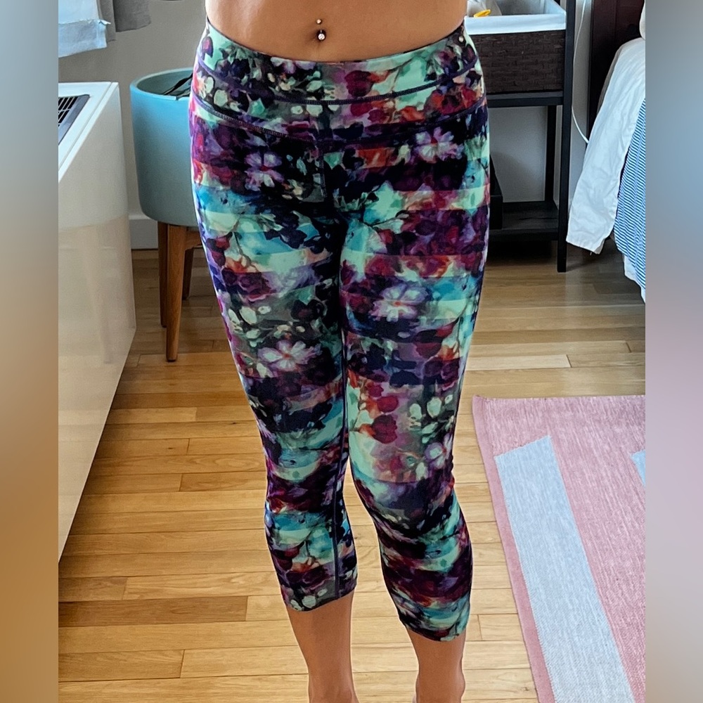 Crop leggings with flowers & stripes pattern from Athleta